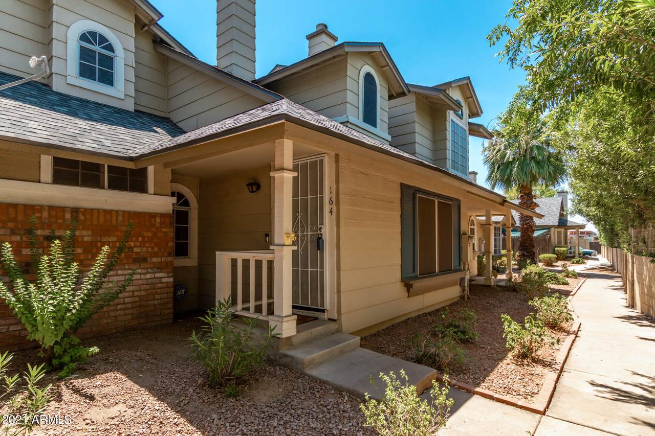 10101 91ST Avenue - Photo 1