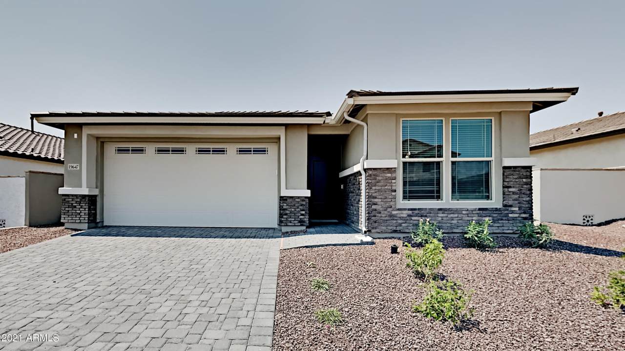 19647 Montecito Avenue - Photo 1