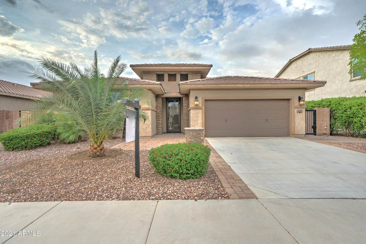 4382 South Butte Road - Photo 1