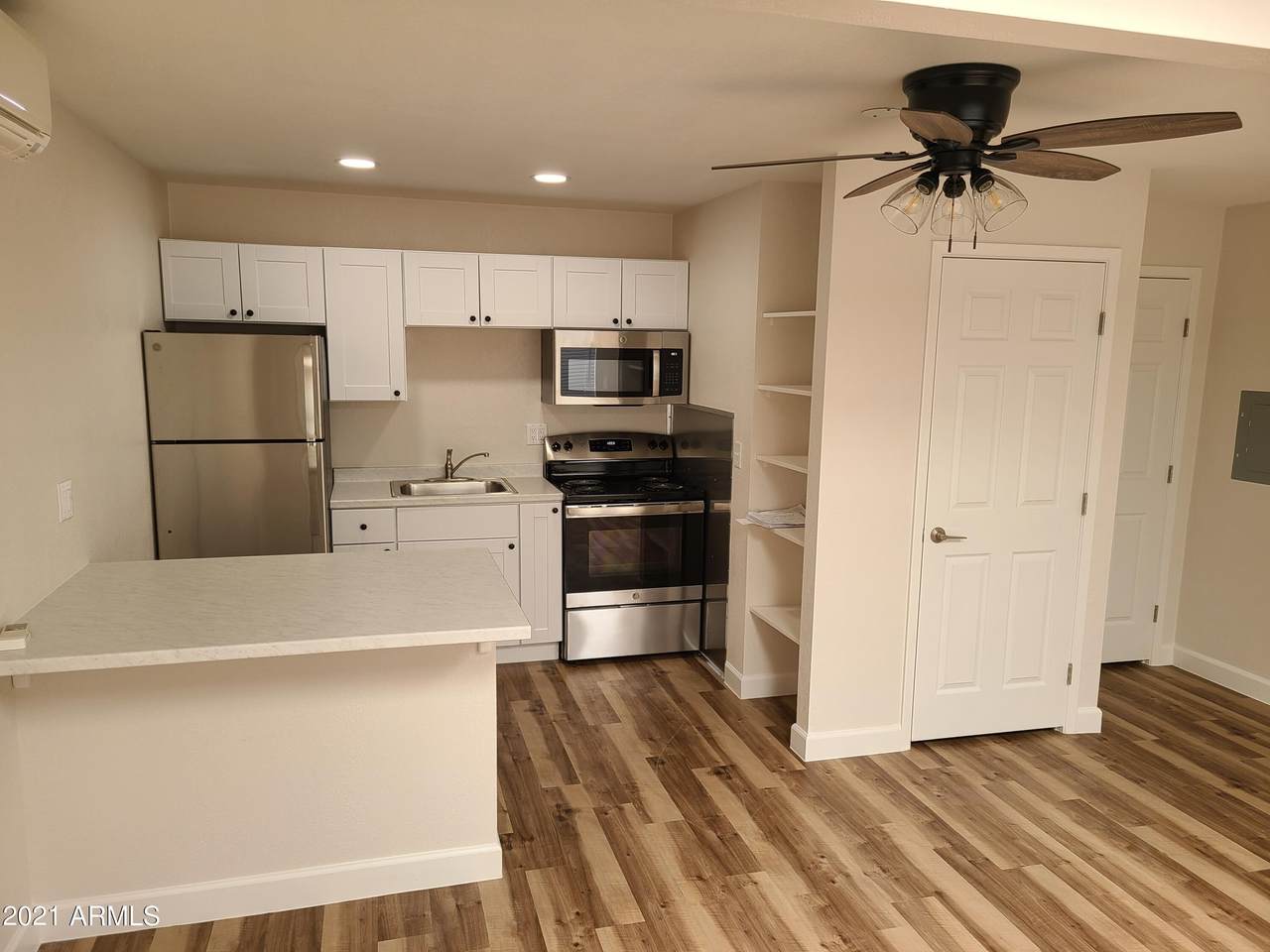145 Wickenburg Way - Photo 1