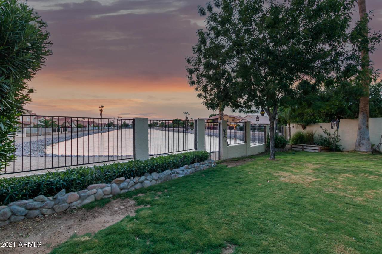 18708 77TH Avenue - Photo 1