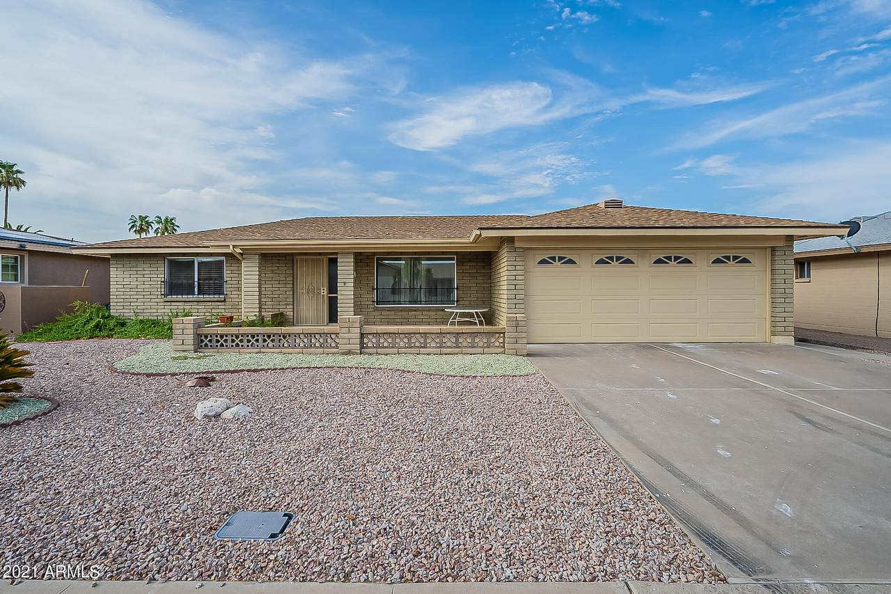4655 Farmdale Avenue - Photo 1