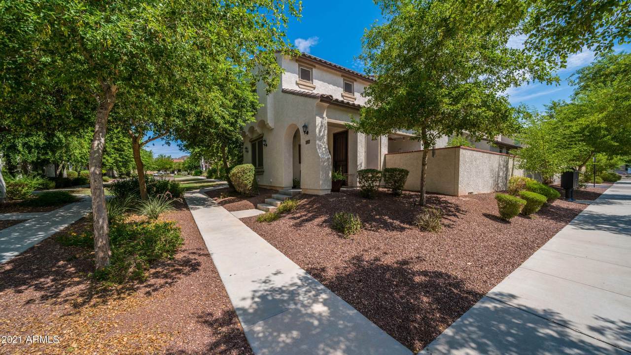 20927 Hamilton Street - Photo 1