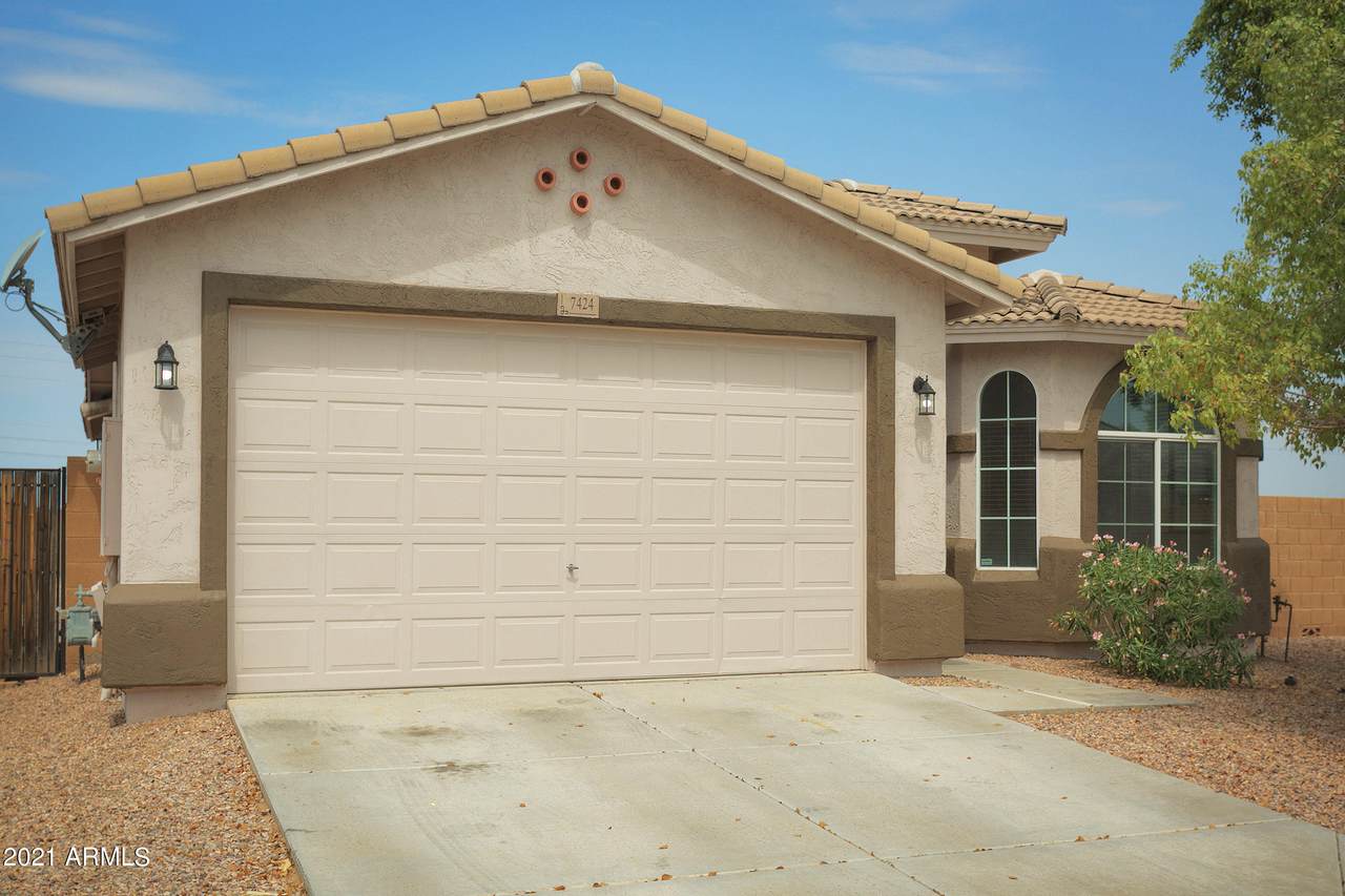7424 74TH Lane - Photo 1