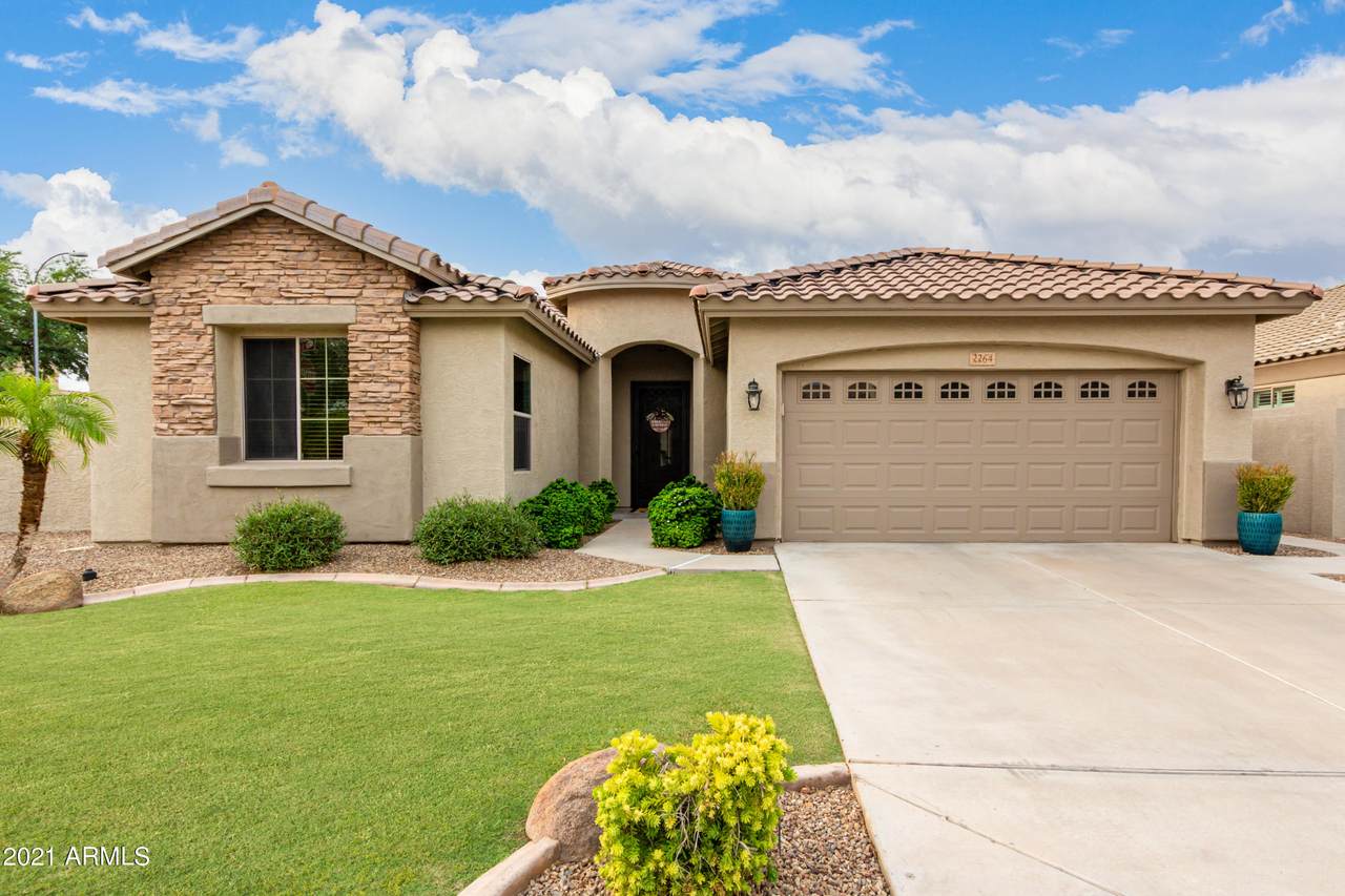 2264 Iris Court - Photo 1