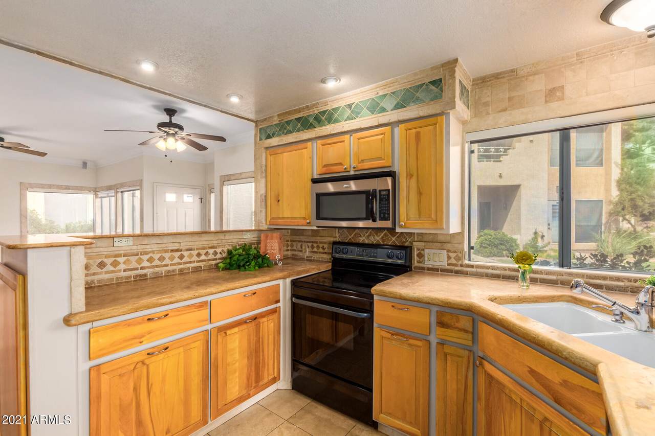 101 7th Street - Photo 1