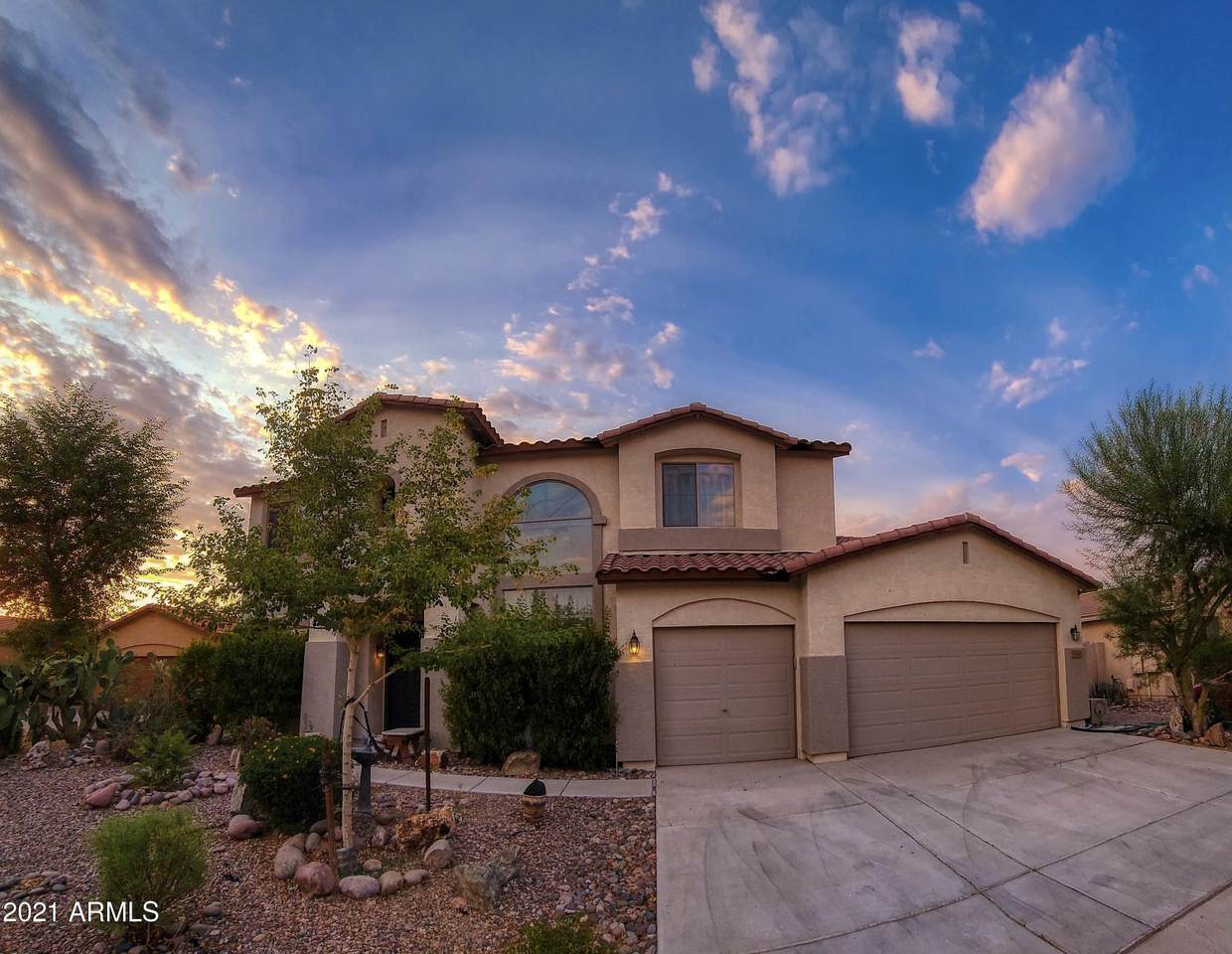 5344 Siesta Way - Photo 1