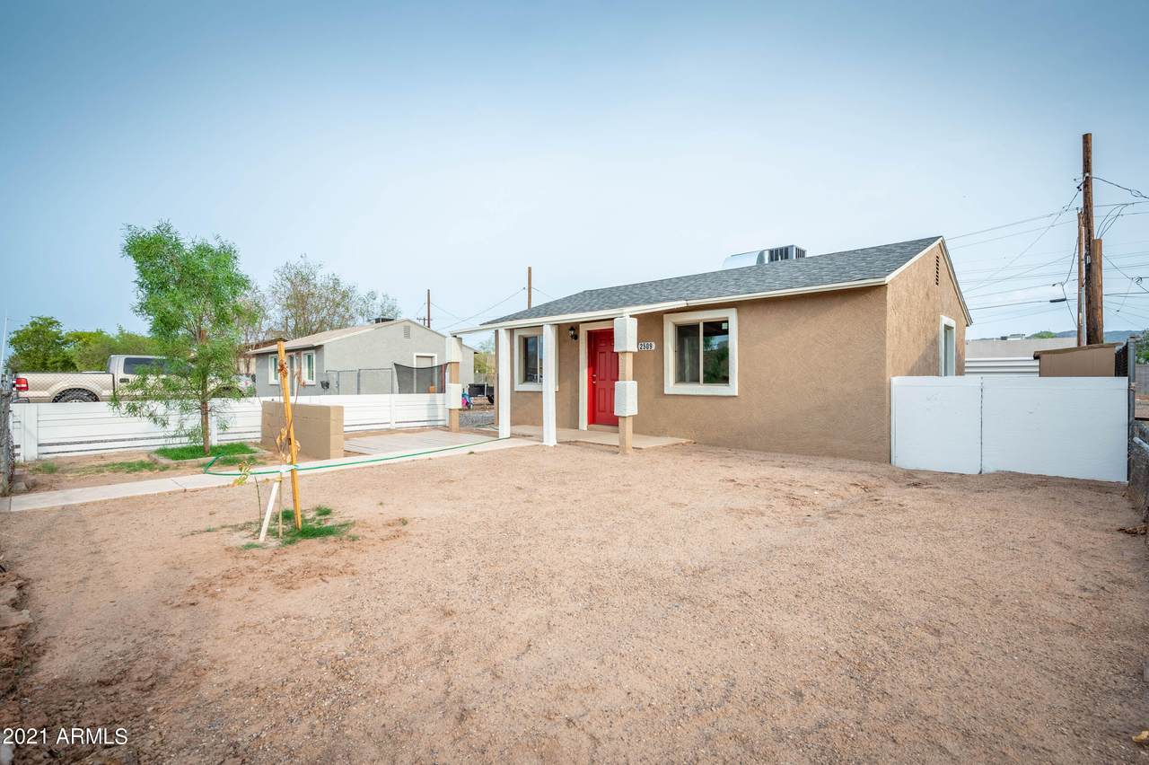 2509 Atlanta Avenue - Photo 1