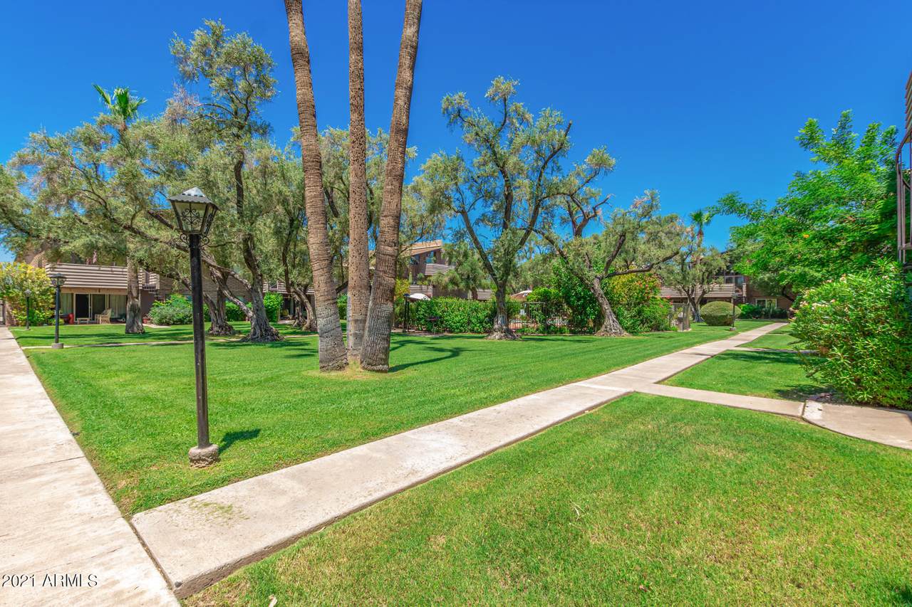 2 Northern Avenue - Photo 1
