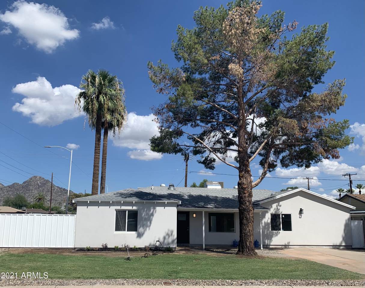 6847 11TH Street - Photo 1