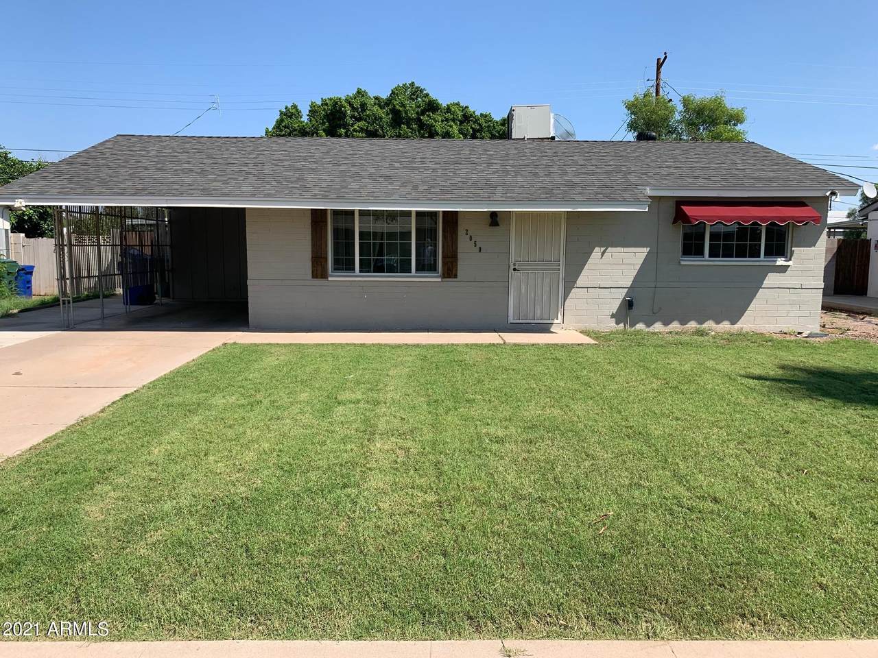 2050 Balsam Avenue - Photo 1