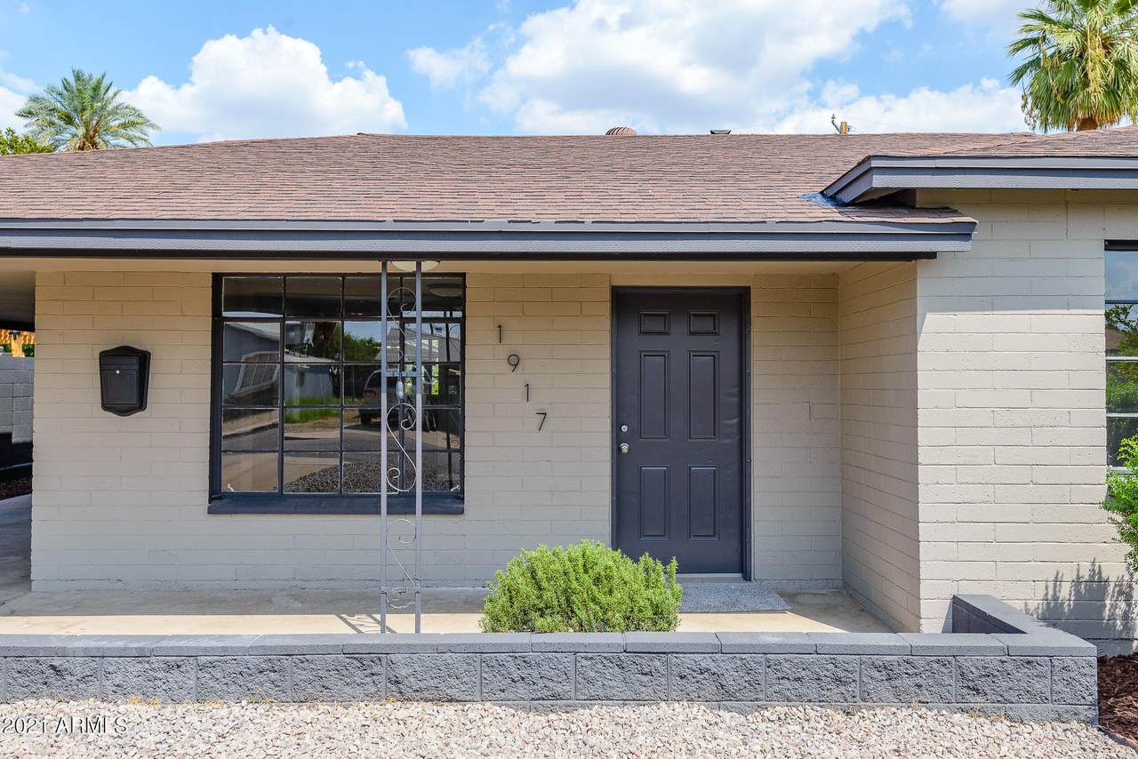 1917 25TH Street - Photo 1