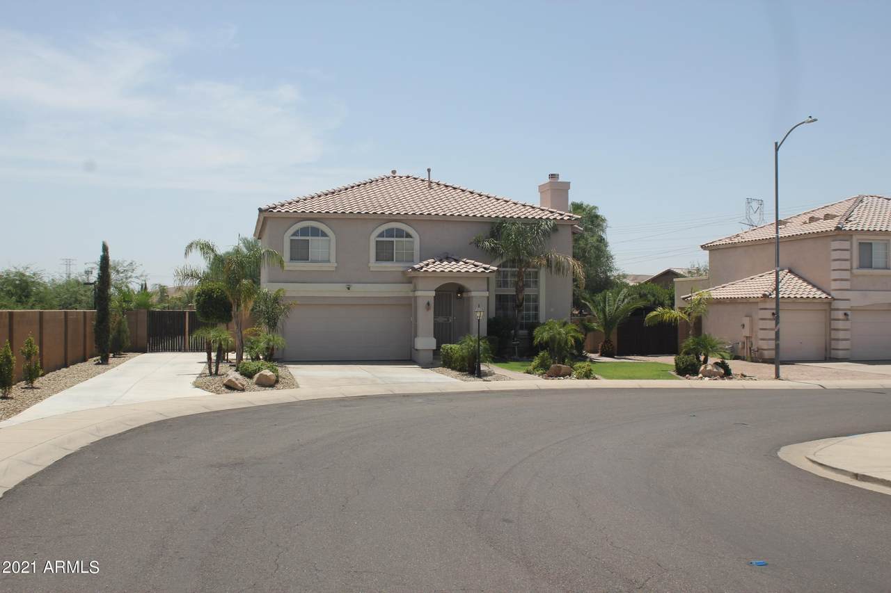11001 Belmont Avenue - Photo 1