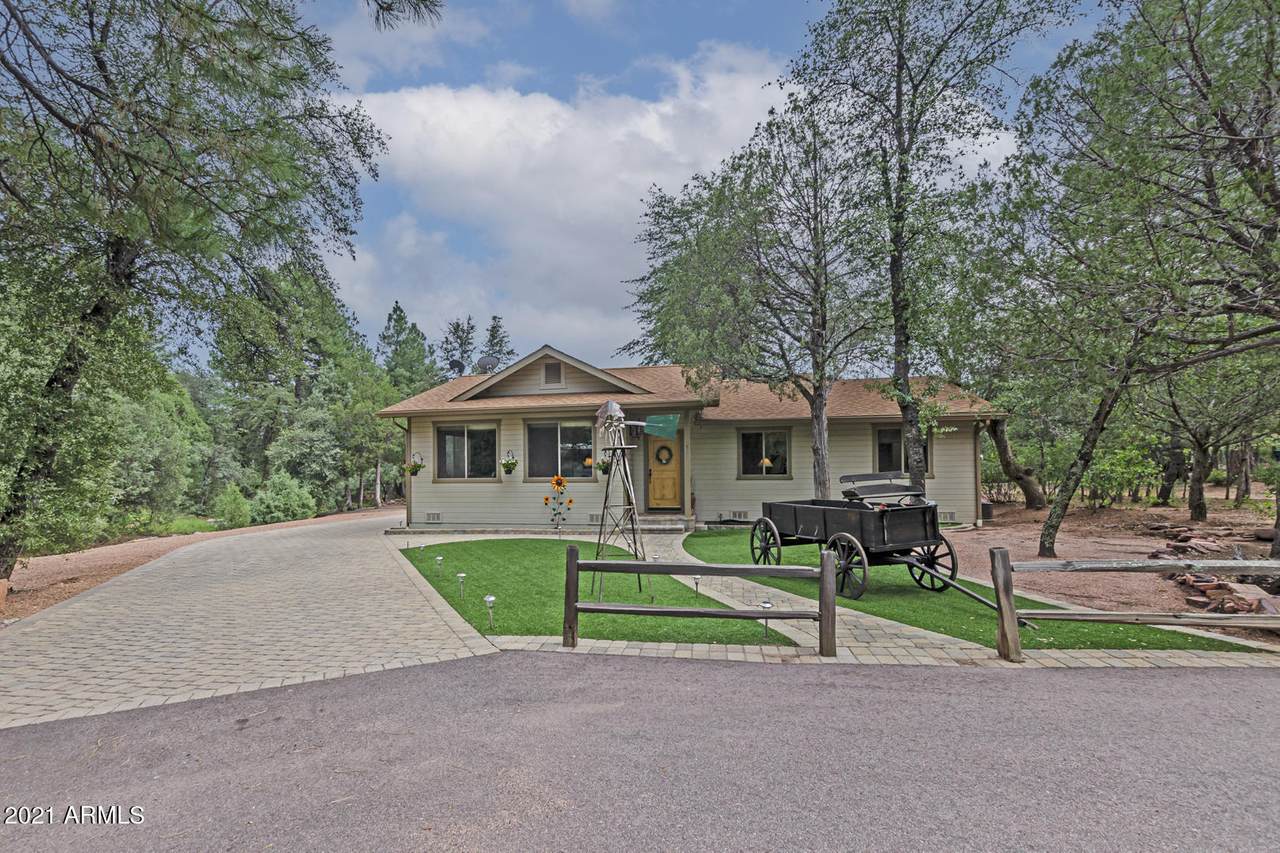 301 Grace Lane - Photo 1