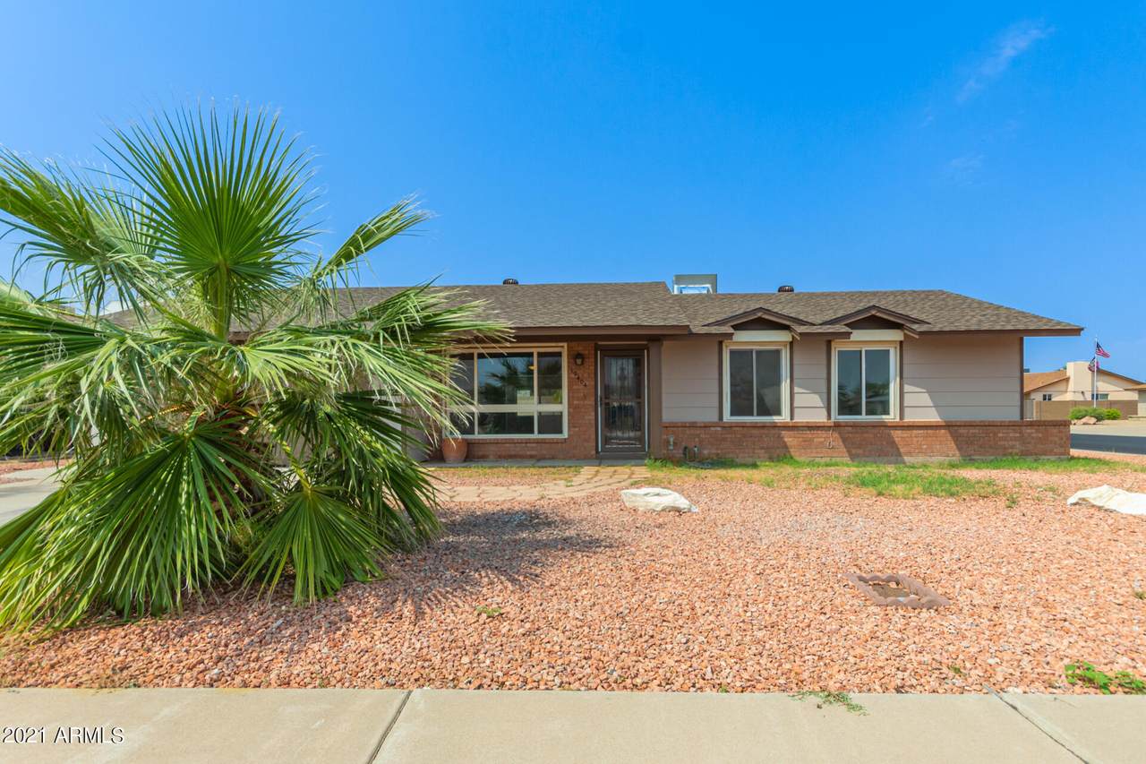 10404 Diana Avenue - Photo 1