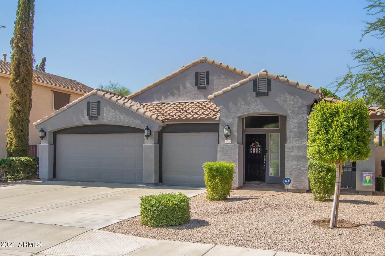 8215 Beaubien Drive - Photo 1