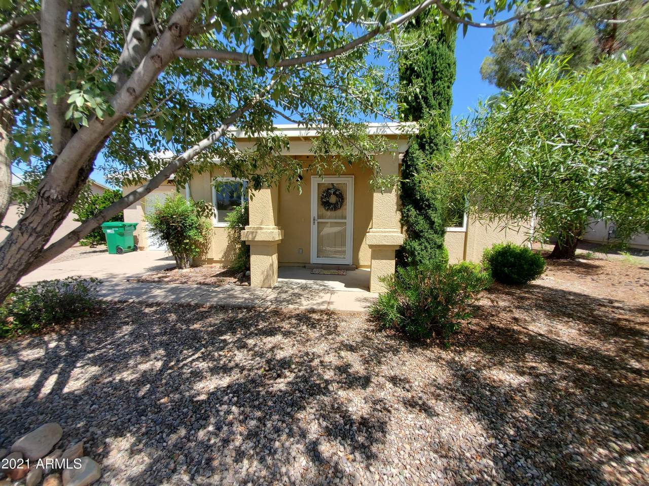 110 Buffalo Drive - Photo 1