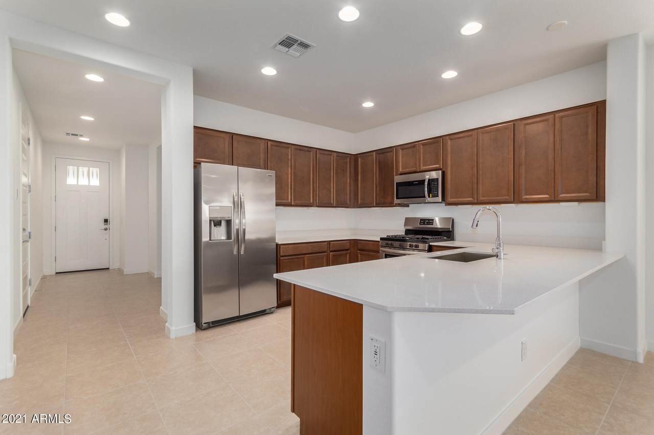 1318 Irwin Avenue - Photo 1