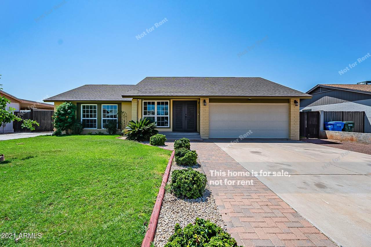 9025 Mackenzie Drive - Photo 1