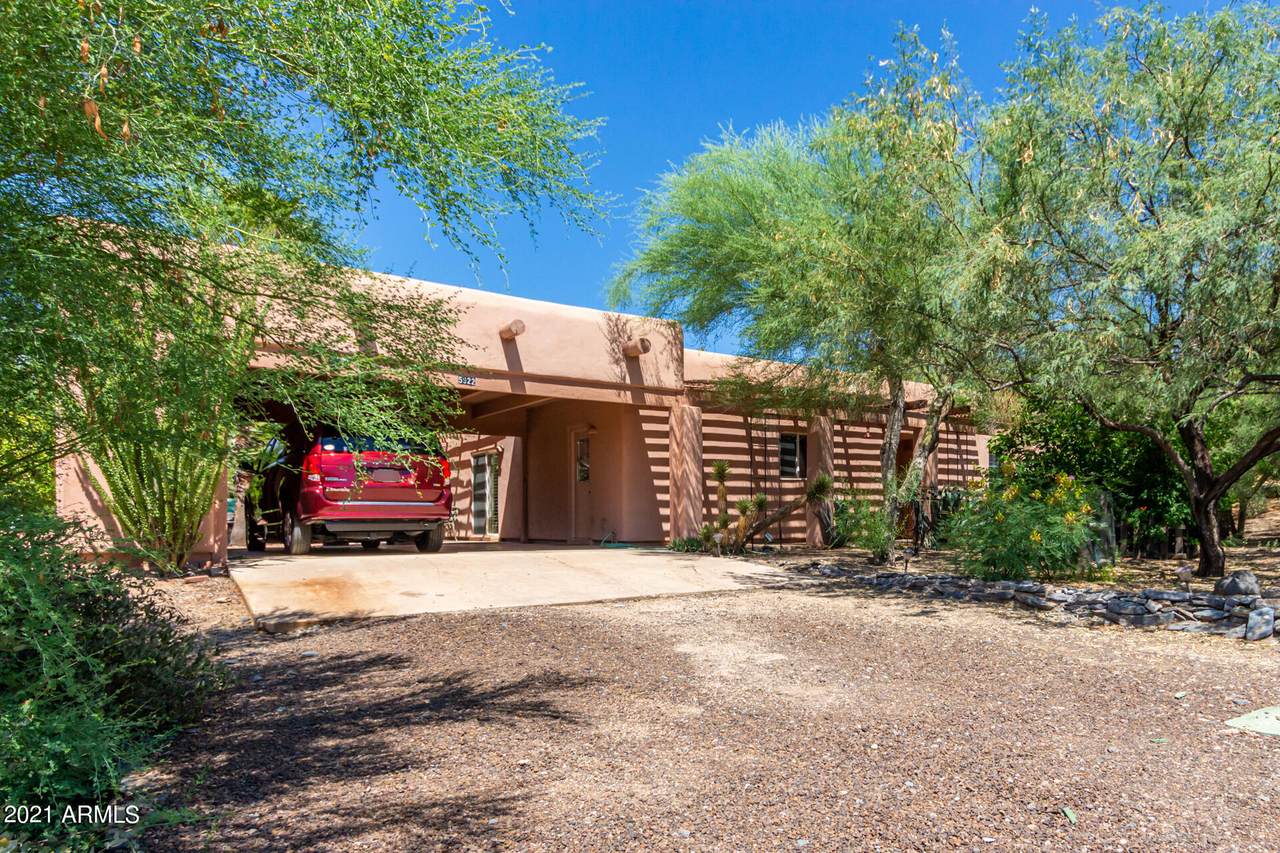 5922 Tally Ho Drive - Photo 1