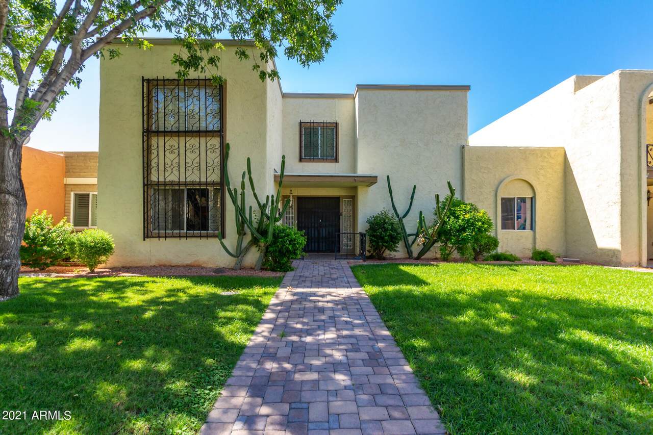 1727 Citrus Way - Photo 1