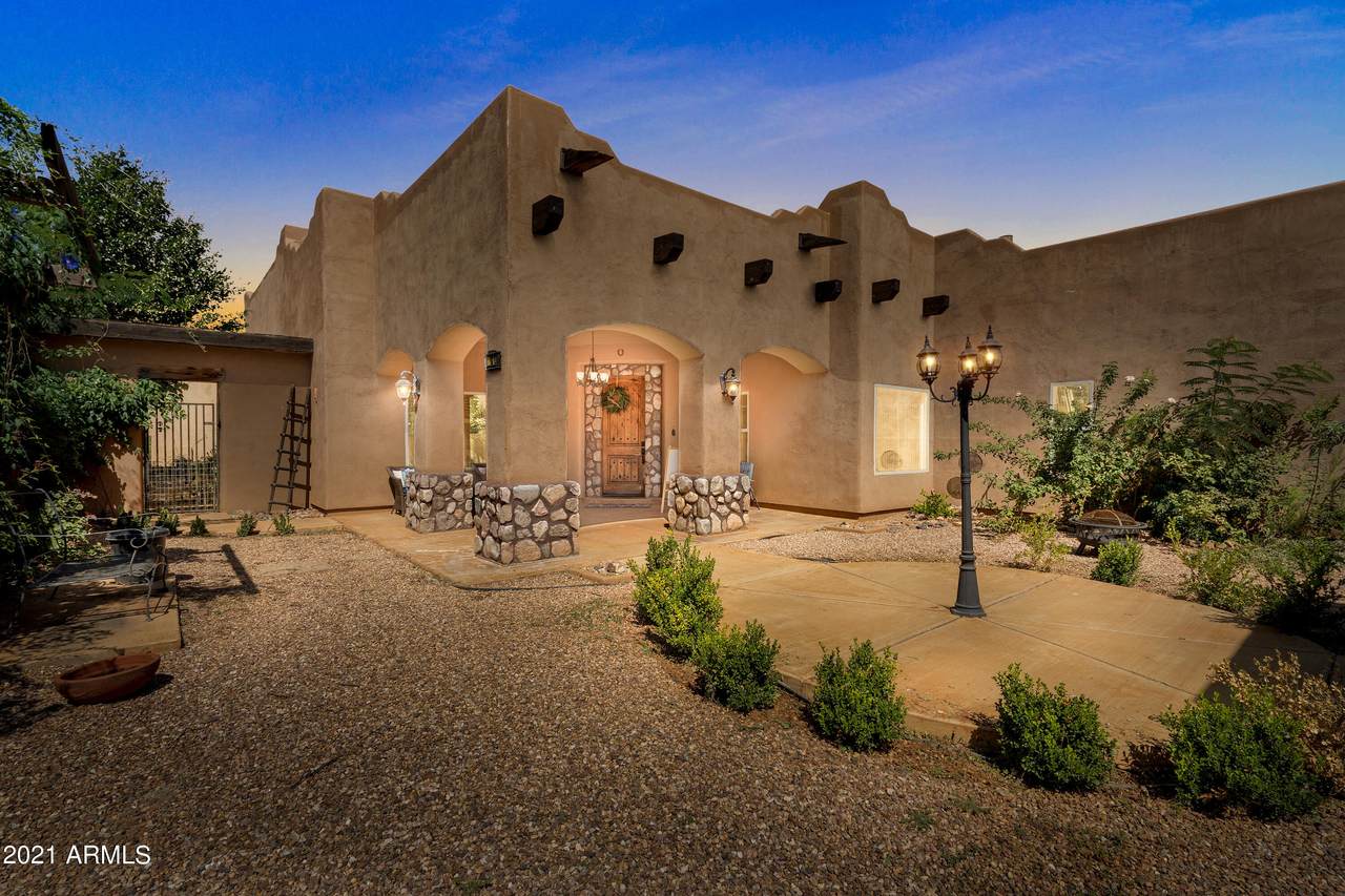 8997 Dakota Road - Photo 1