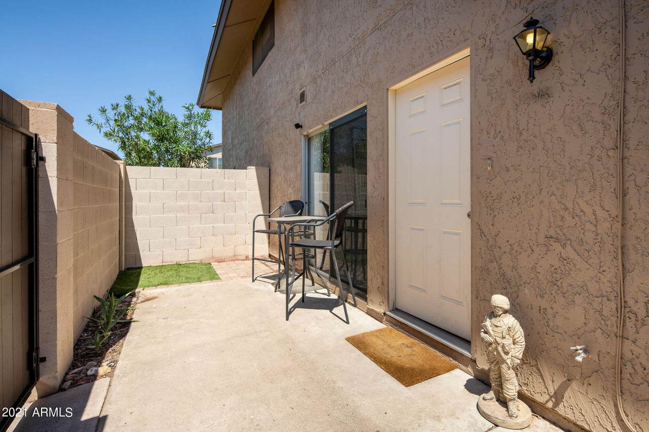 8554 Portland Street - Photo 1