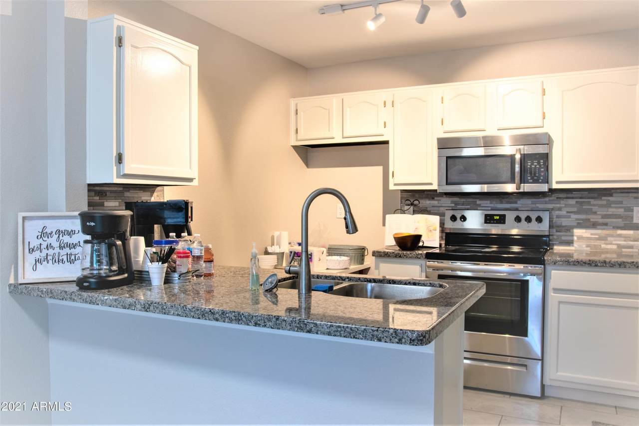 625 Westwood - Photo 1