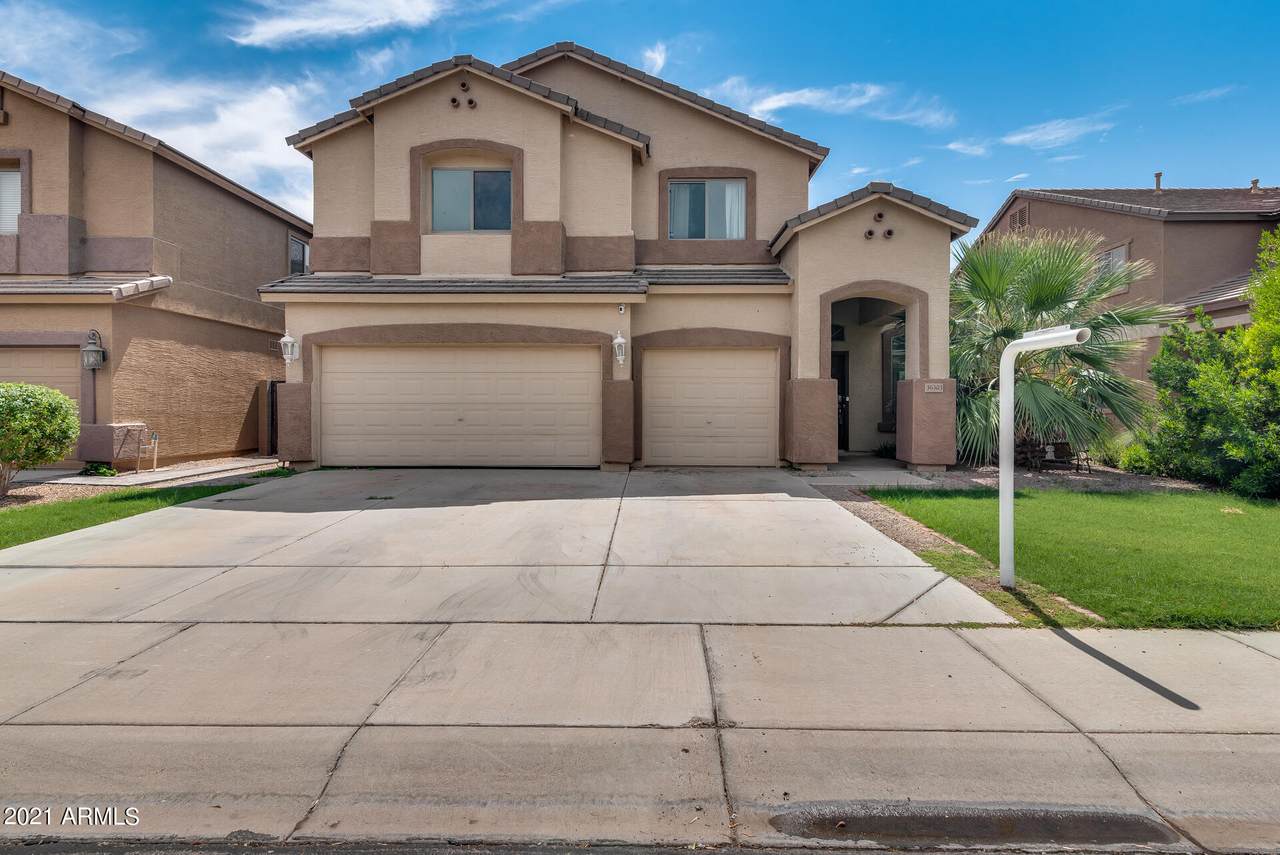36303 Velazquez Drive - Photo 1