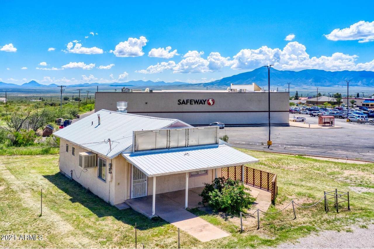 885 W Highway 92 - Photo 1