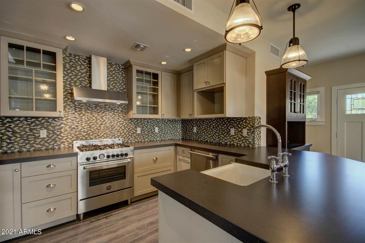 943 Ash Avenue - Photo 1