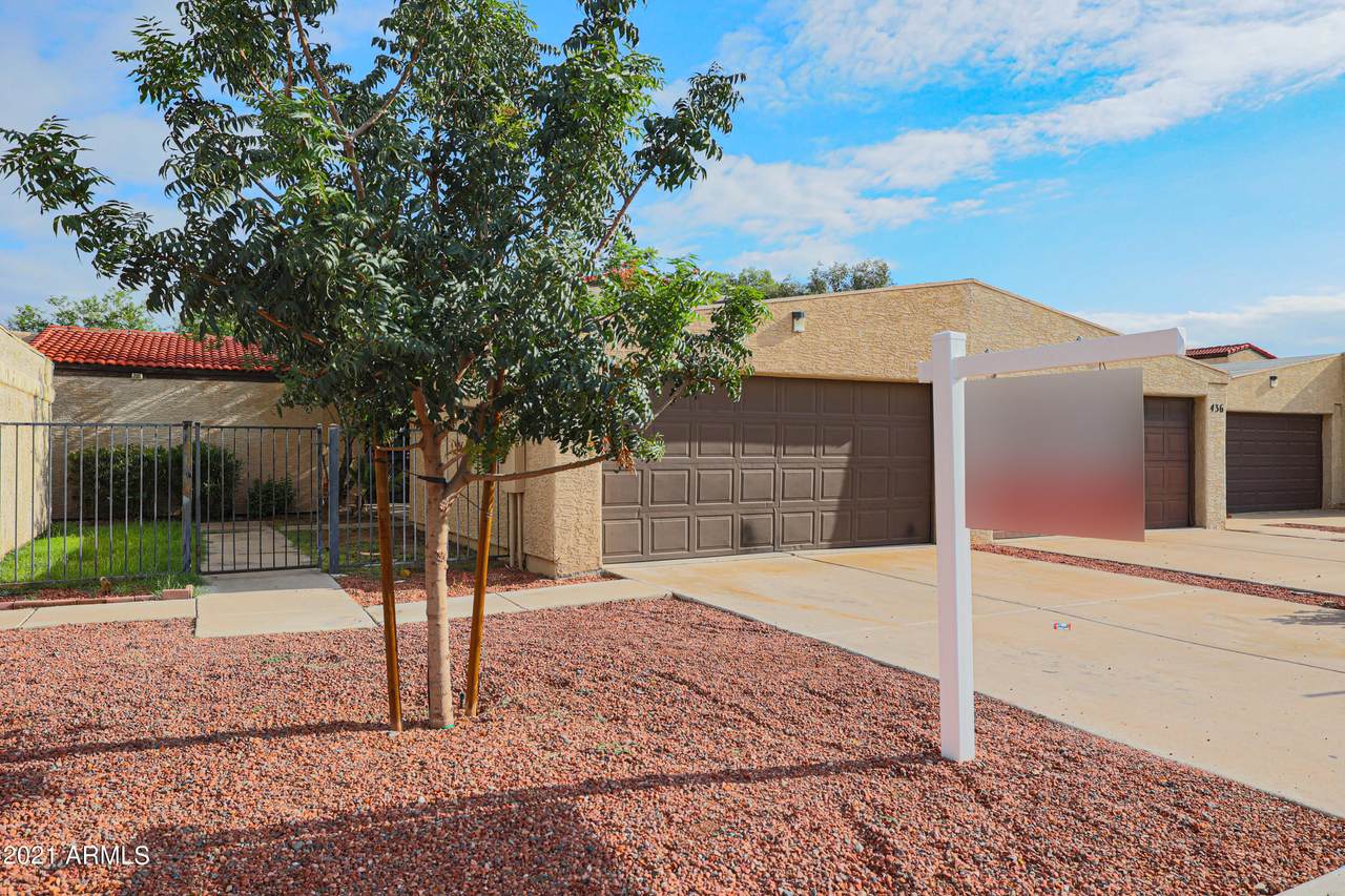 434 Pecan Road - Photo 1