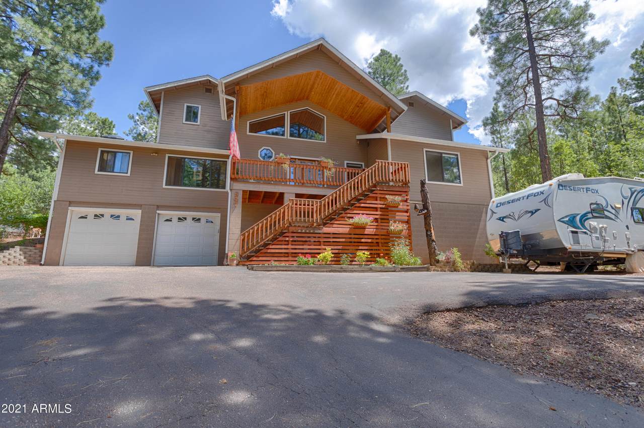 547 Cotton Tail Lane - Photo 1