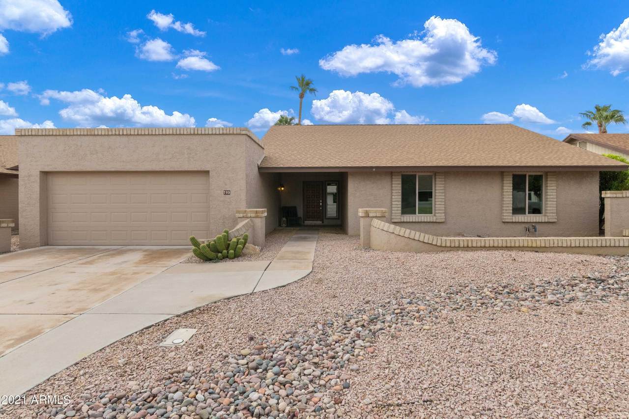 703 Straford Drive - Photo 1