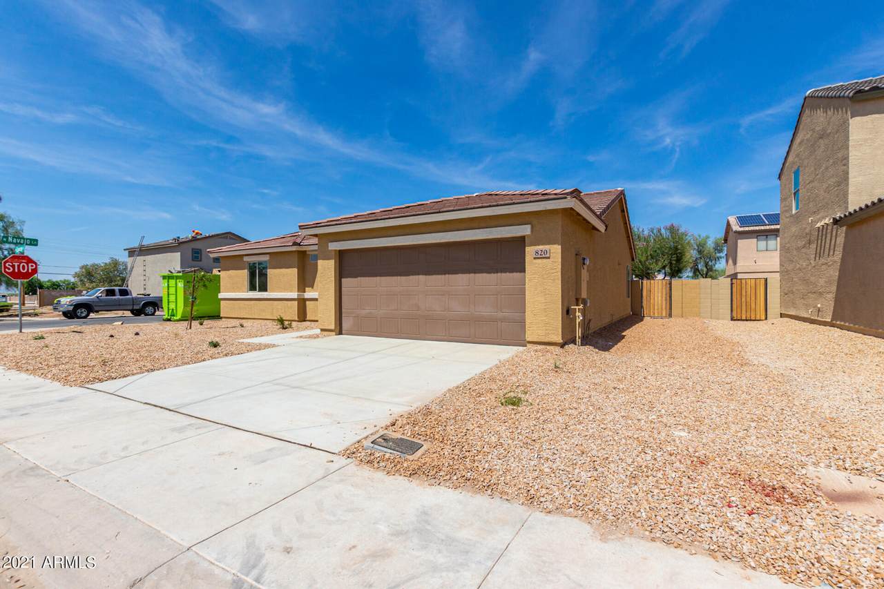 820 Caroline Street - Photo 1