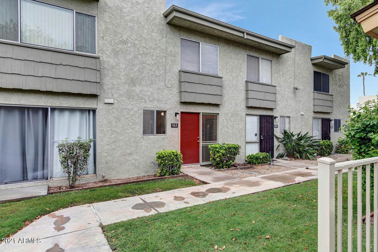 4620 68th Street - Photo 1
