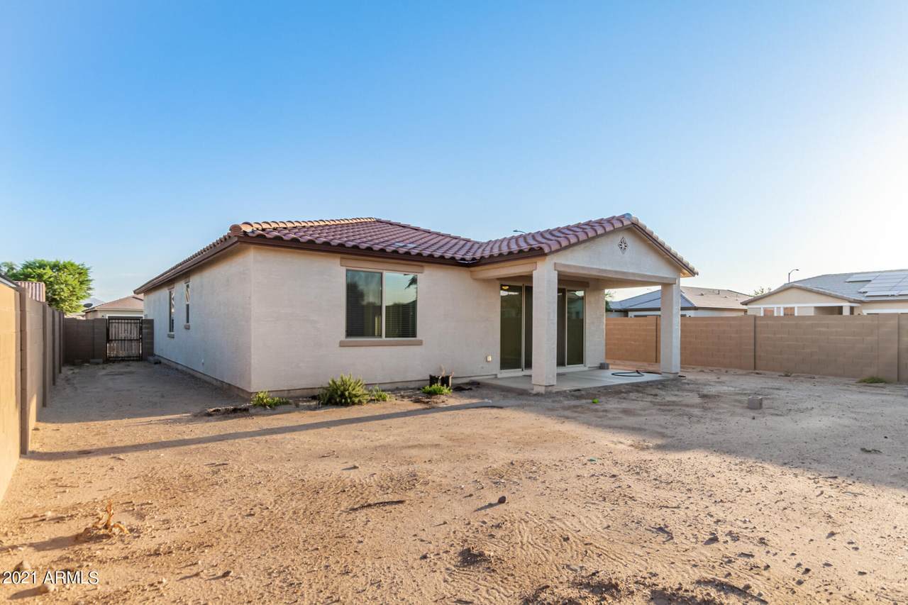 902 Overlin Drive - Photo 1