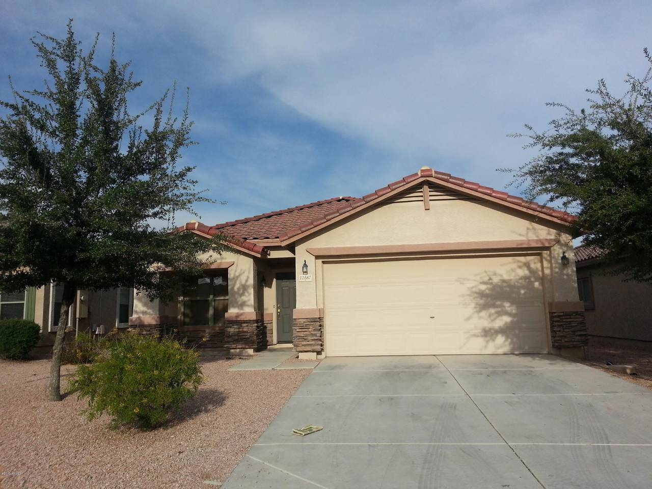 11587 153RD Drive - Photo 1