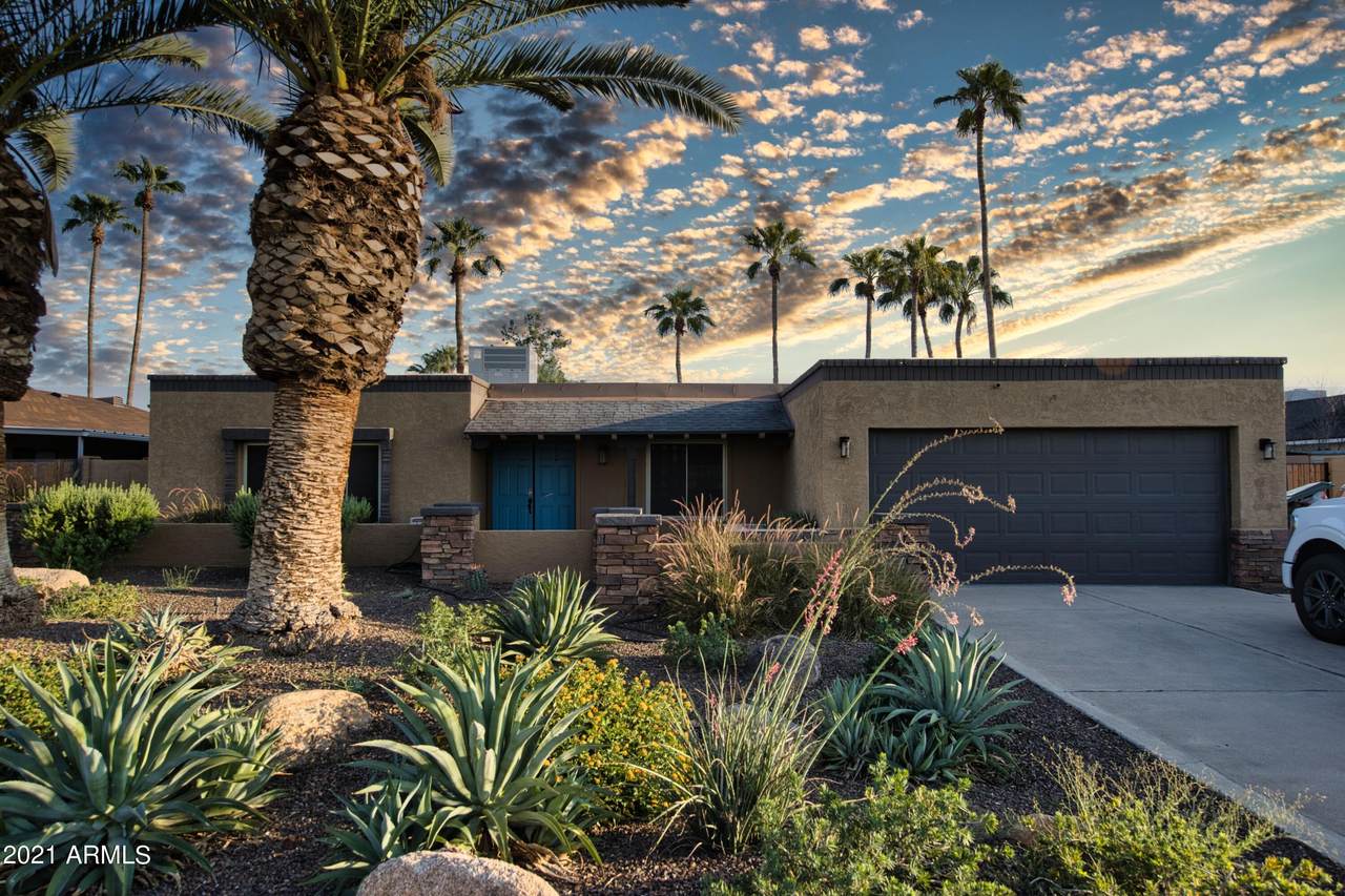 4959 Acoma Drive - Photo 1