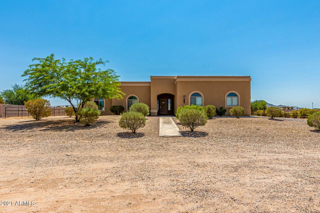 20805 Kaibab Road - Photo 1