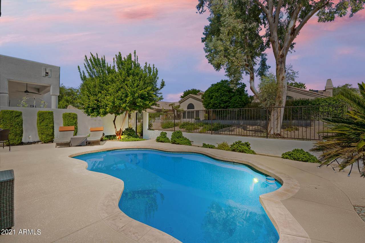 8080 Kalil Drive - Photo 1