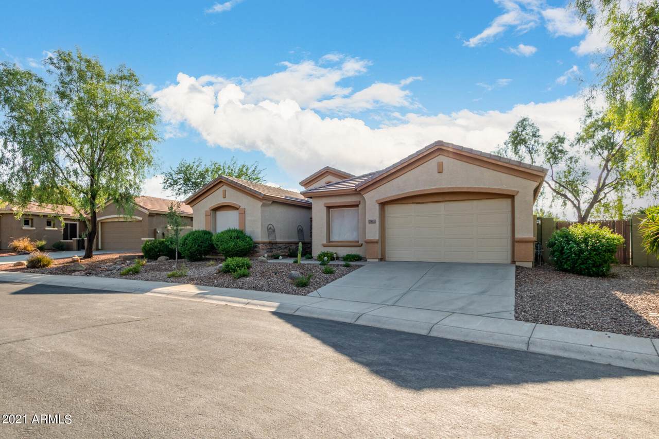 2421 Kit Carson Court - Photo 1