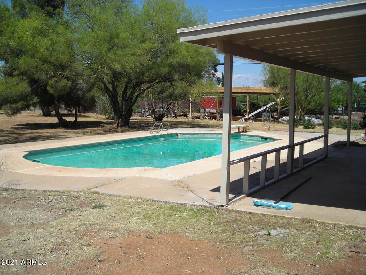 2933 Cardinal Drive - Photo 1