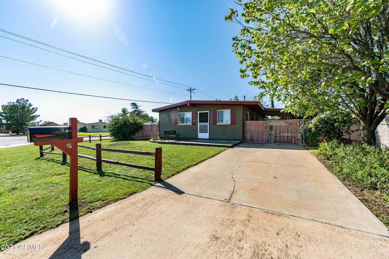 10 Berridge Drive - Photo 1