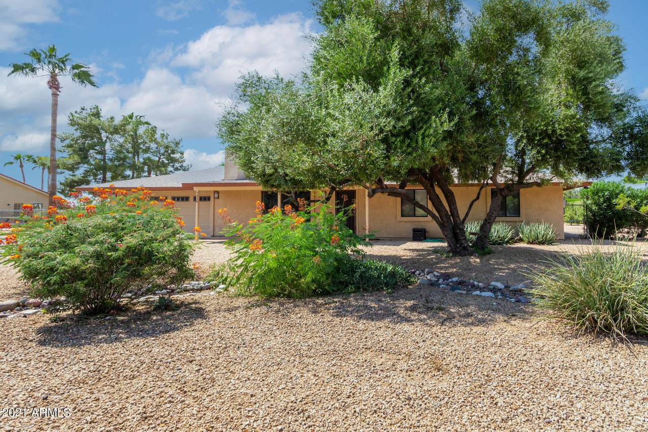 7428 177TH Avenue - Photo 1