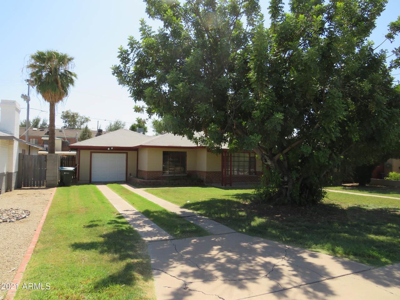 927 Verde Lane - Photo 1