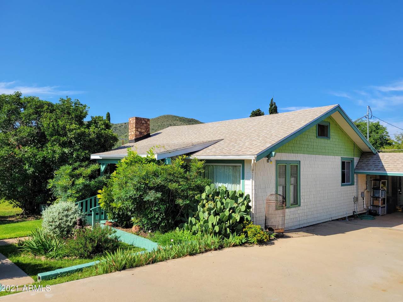 407 West Vista Street - Photo 1