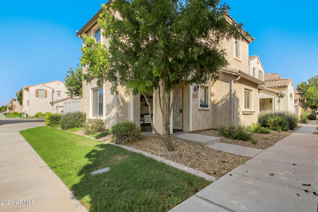 2421 83RD Lane - Photo 1