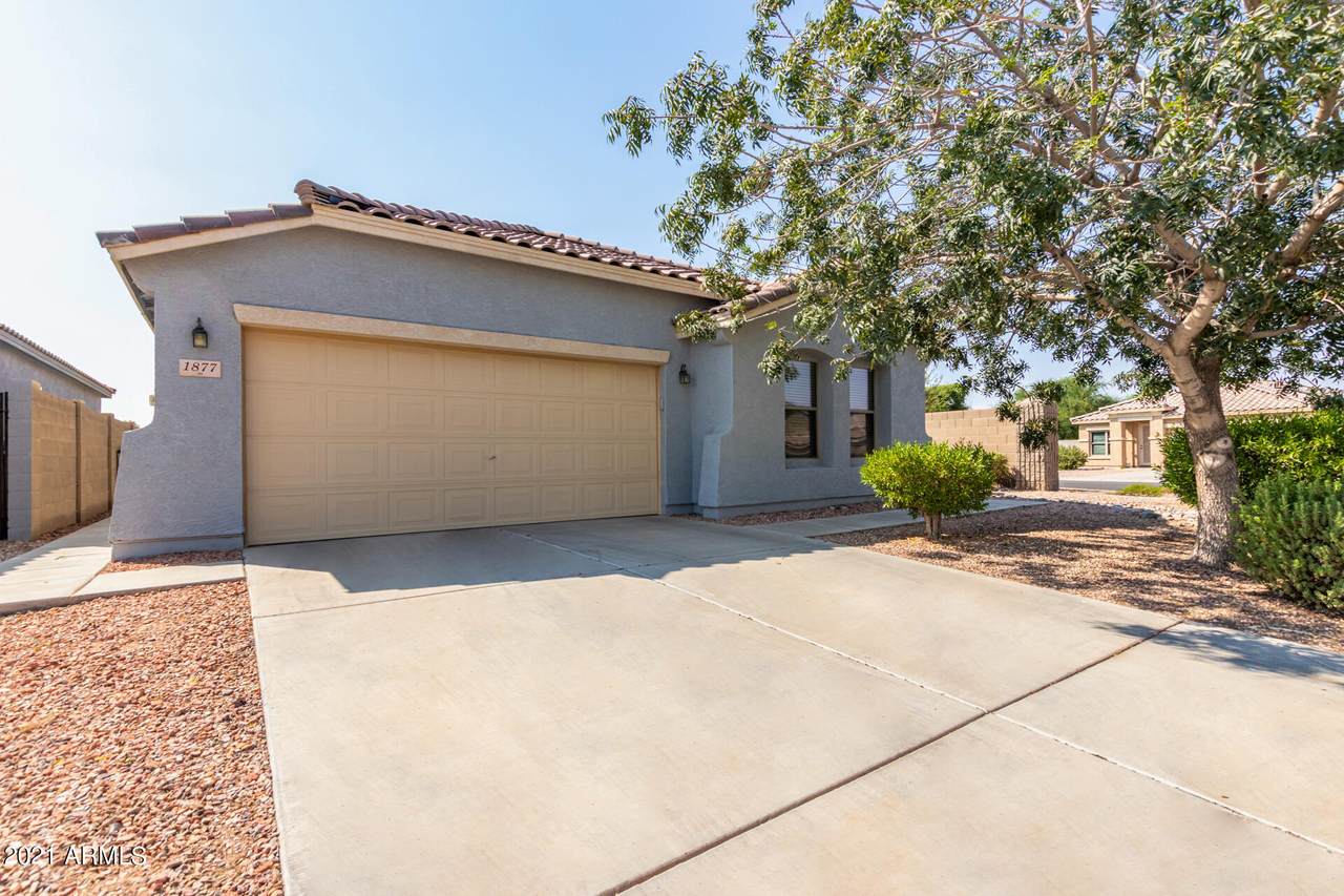 1877 Greenway Lane - Photo 1