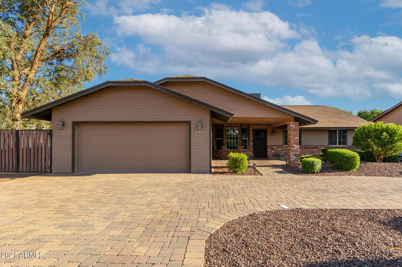 213 Avenida Sierra Madre - Photo 1